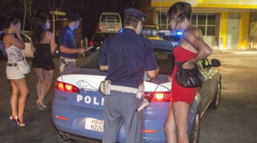 Dura l'azione della Polizia nella lotta alla prostituzione sulla Ss106 a Corigliano