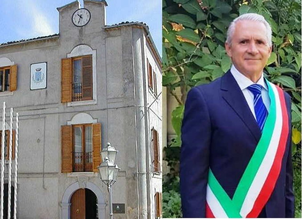 Palazzo Ariani e il sindaco Amatuzzo