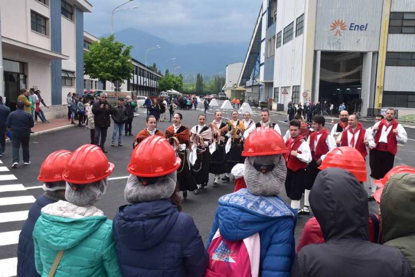 Riapre la Centrale del Mercure. In visita studenti e cittadini