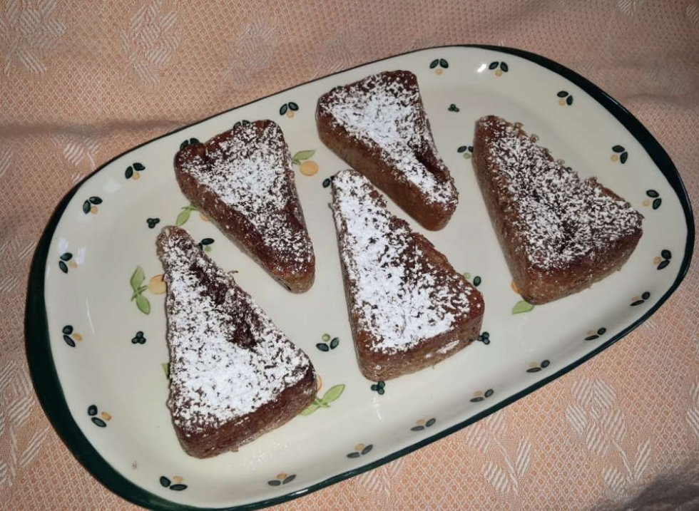 Torta di pere avena e nocciole