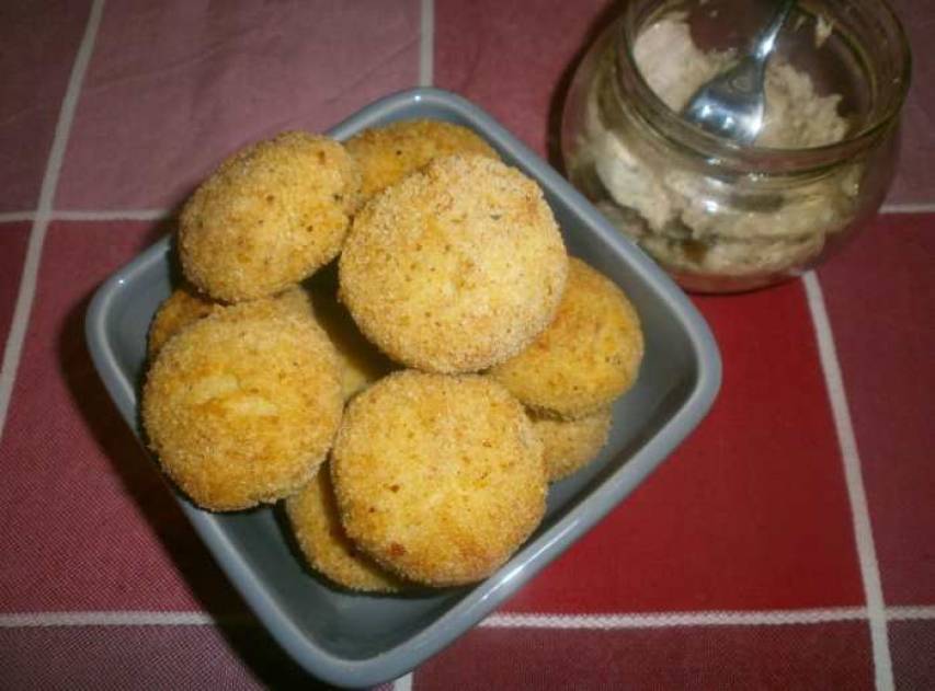 Crocchette con il tonno di coniglio