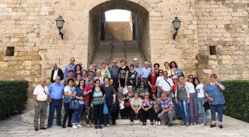 L’amministrazione comunale e il Centro anziani in visita all’arsenale militare di Taranto