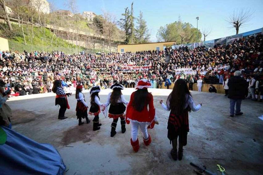 Tanta partecipazione al carnevale di Luzzi