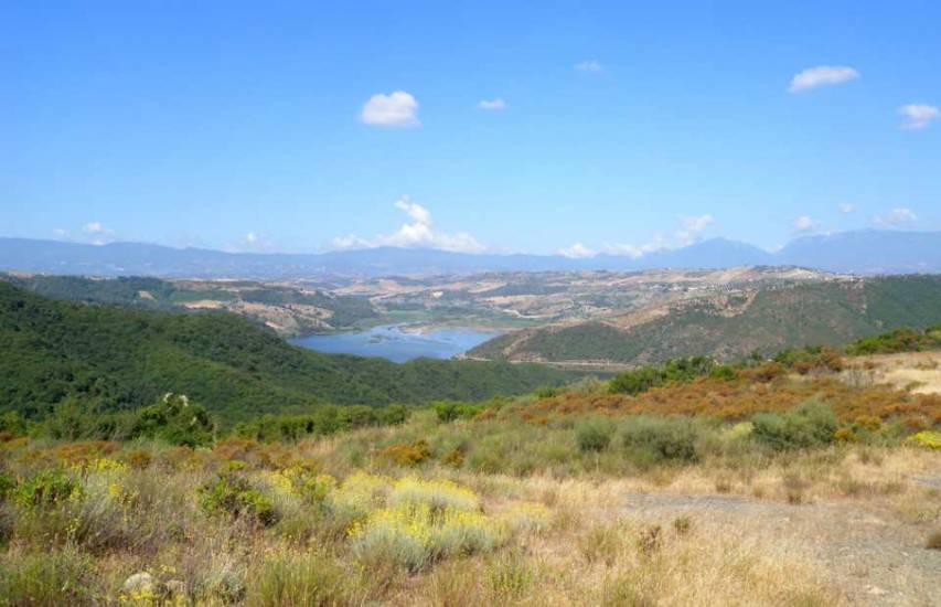 Panorama del Lago di Tarsia