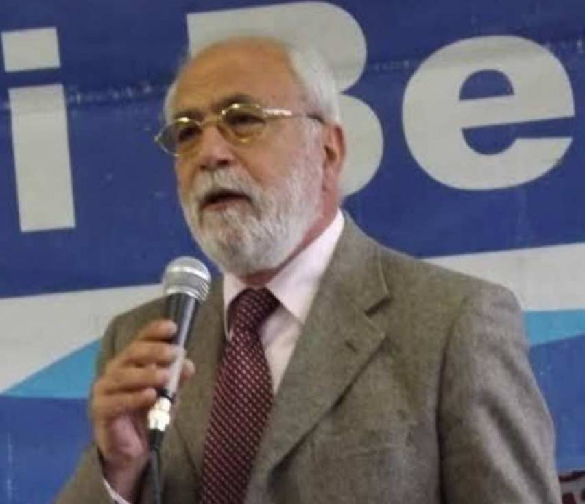 il Sindaco di Saracena Mario Albino Gagliardi