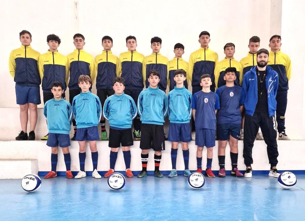 CALCIO U15 - Lo Spezzano vince il campionato con 4 giornate d'anticipo