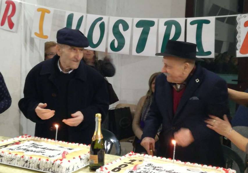 Festeggiati a Spezzano i 100 anni dei nonni Giuseppe e Angelo Maria