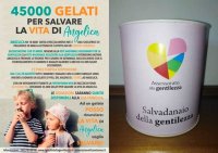 Locandina e salvadanaio per l&#039;iniziativa solidale