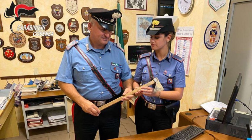 Lite fra fratelli a Roggiano, uno dei due arrestato per tentato omicidio