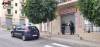 Inala solvente mentre lavora in lavanderia: salvato dai carabinieri