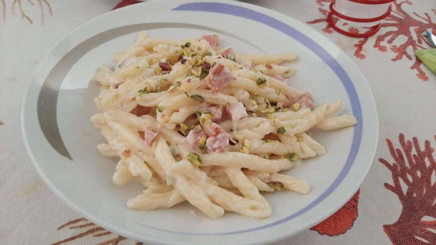 Fusilli Bologna