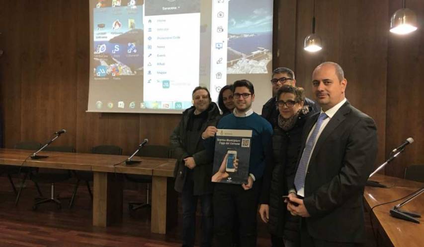 Saracena collega Comune e cittadino con l'app Municipium