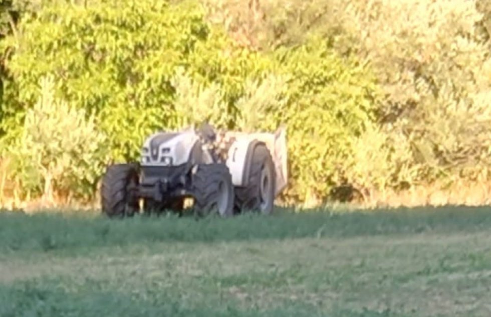 Si ribalta con il trattore. Muore agricoltore a S.Martino di Finita