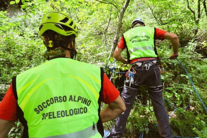 Una squadra del Soccorso Alpino all'opera 