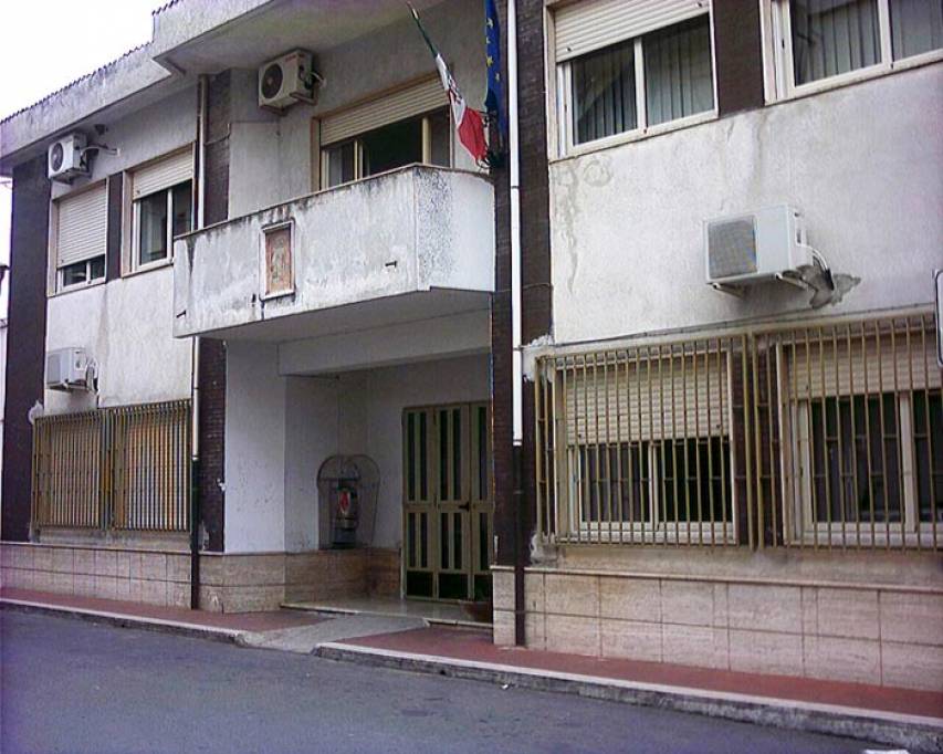 Il Municipio di Roggiano Gravina