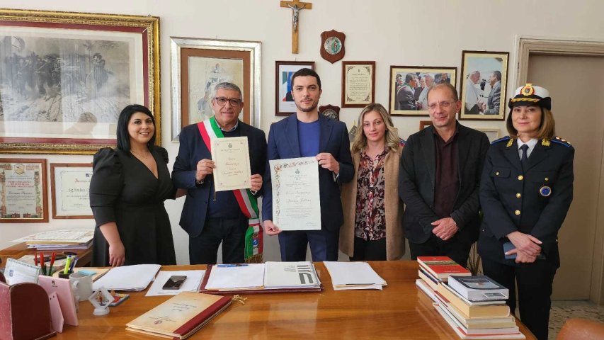 Consegnata al Maestro Rodilosso la civica benemerenza