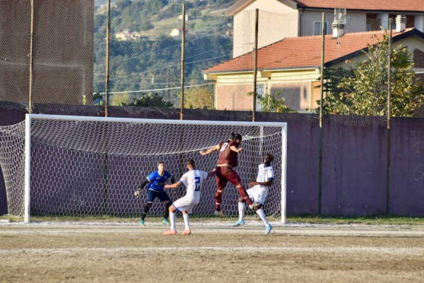 Capitan Mandarano in area santagatese poco prima del raddoppio (foto di Natasha Raimondo)