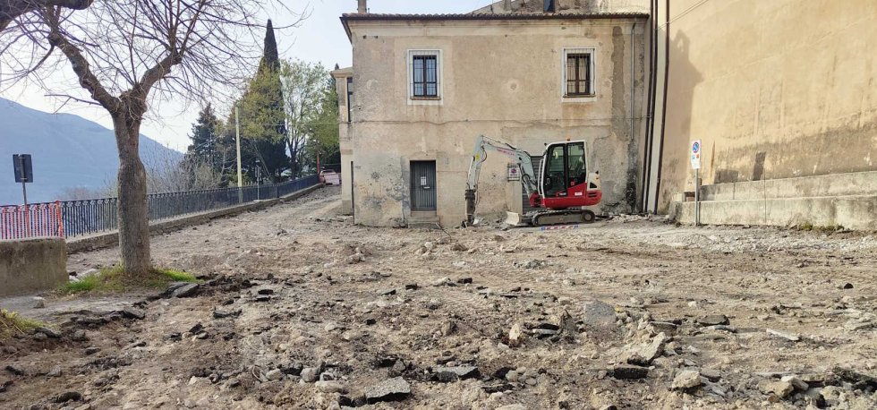 Iniziano i lavori in Largo San Pietro a Morano
