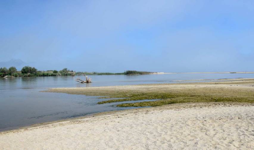 Preoccupazione per la realizzazione di un pozzo di idrocarburi terra-mare nell'area della Foce del Crati