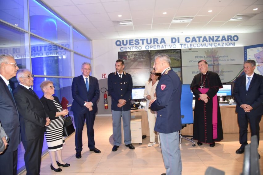 Alla memoria del giovane commissario toranese Antonio Trotta la sala operativa della Polizia di Catanzaro