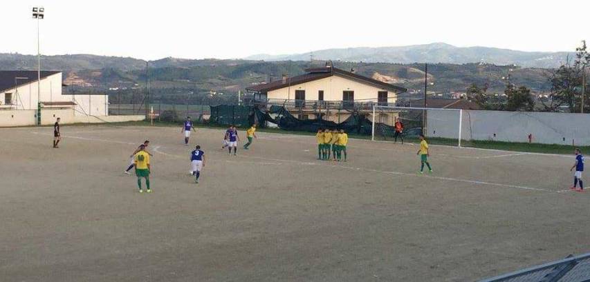 CALCIO ECCELLENZA - Il Corigliano passa sul Roggiano per 2-1