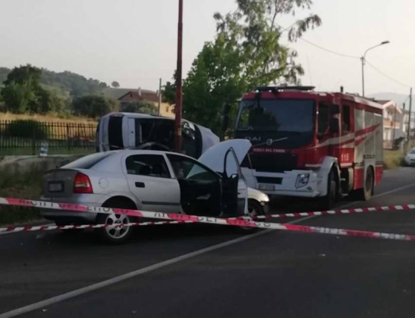 Luzzi. Impatto tra due auto lungo la SS 660, in località Valleleotta