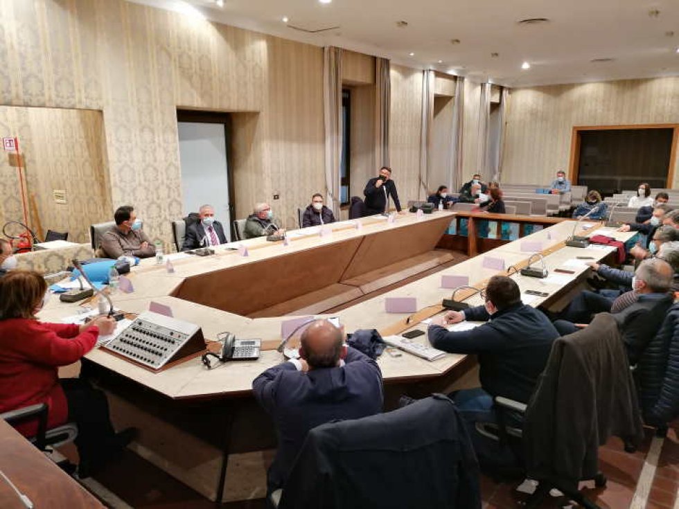 Una conferenza del sindaci dell'Ambito Esaro