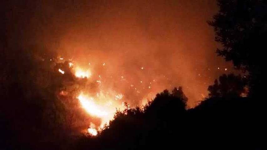 San Marco, fiamme in località Prato 