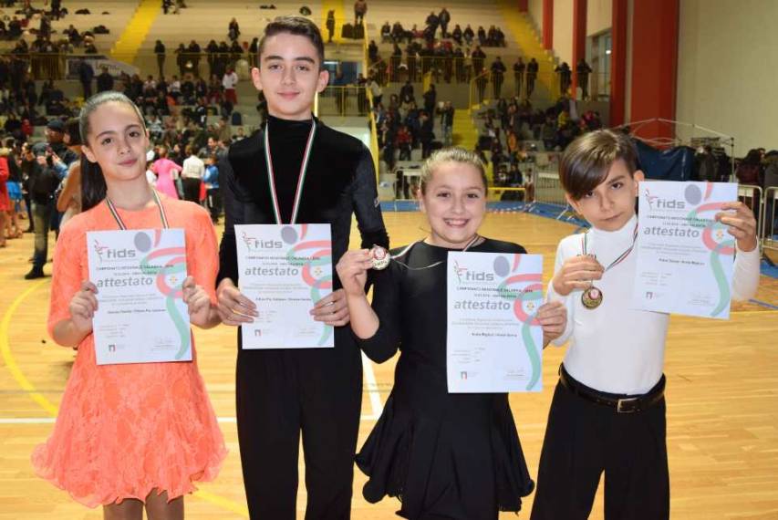 Campioni regionali i ballerini della Art Show Dance di Torano