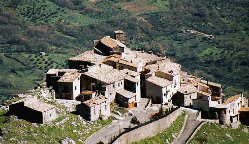 Parte oggi a San Donato la terza edizione di Eccellenze del Pollino