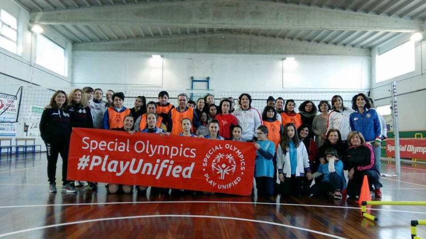 "I Figli della Luna" a Castrovillari per lo Special Olimpics