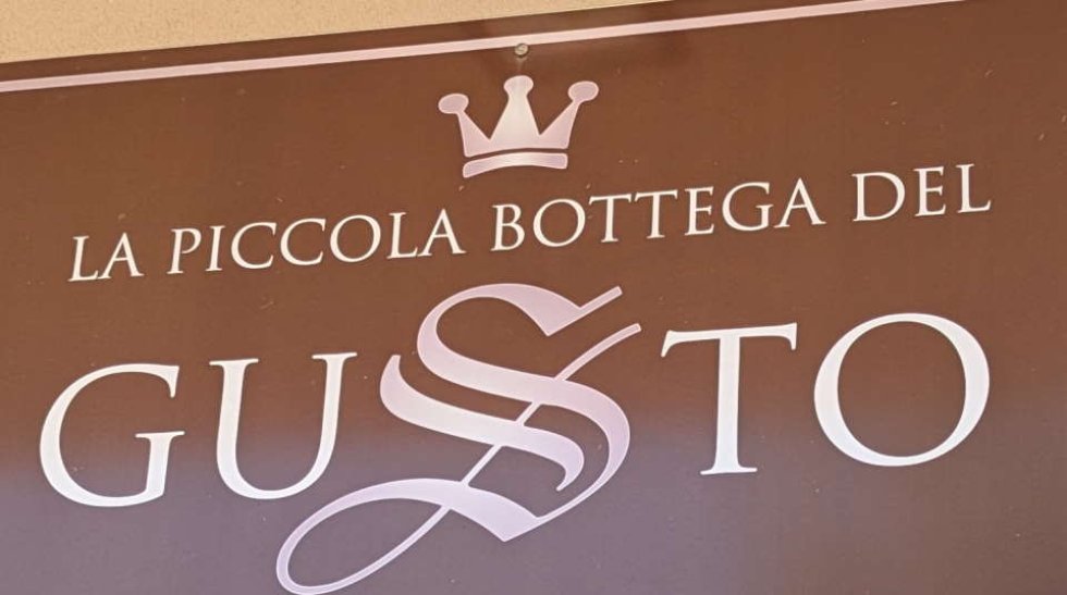 La Piccola Bottega del Gusto e il Sangiovese dell&#039;Azienda Agricola Stamati a Plataci (CS)