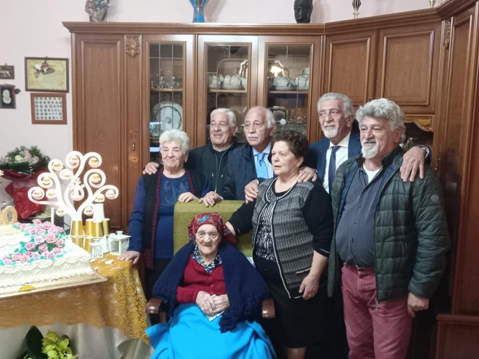 Le cento candeline di nonna Vincenzina