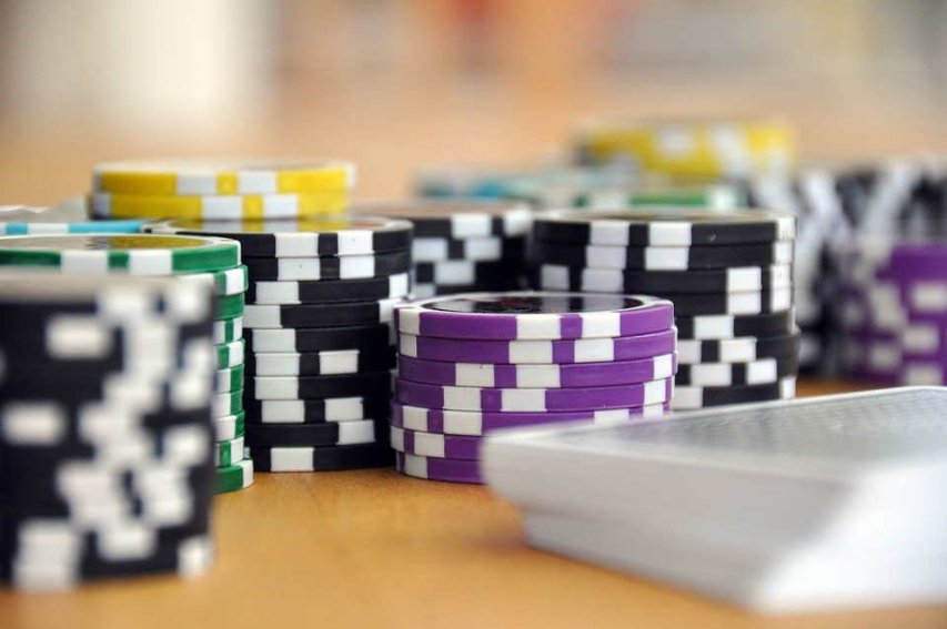 Gioco online sempre più amato in Italia: poker in vetta alle classifiche