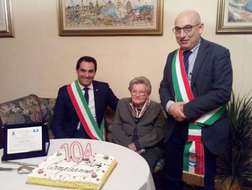 Festeggiato il 104esimo compleanno a nonna Nina