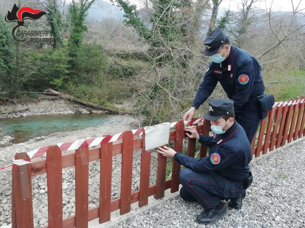 S.Sosti, lavori abusivi lungo il fiume Rosa.Scattano i sigilli, una denuncia