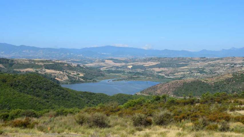 Panorama del Lago di Tarsia