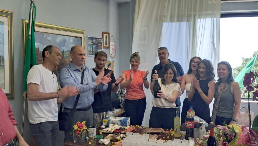 «La neo eletta, e minuta, Sindaca di Acquaformosa è diventata Hulk»