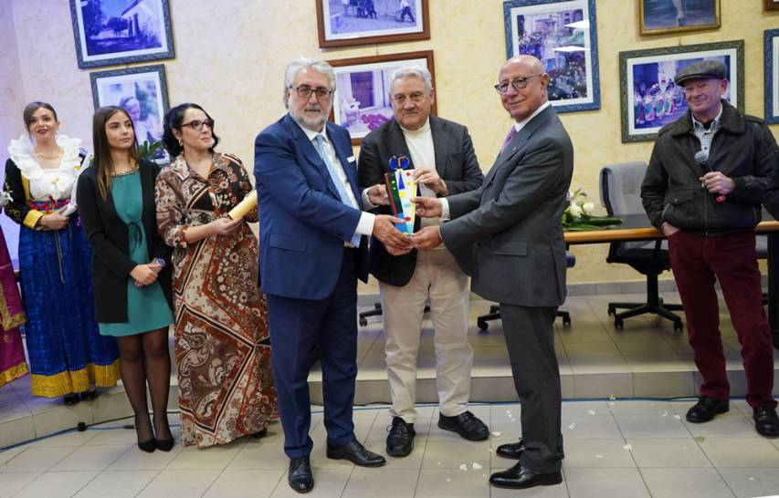 Successo per il premio Mordillo al maestro Gerardo Sacco