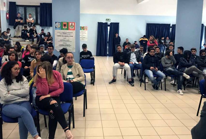 Il Liceo di Spezzano ha aderito nuovamente al progetto "Libriamoci"