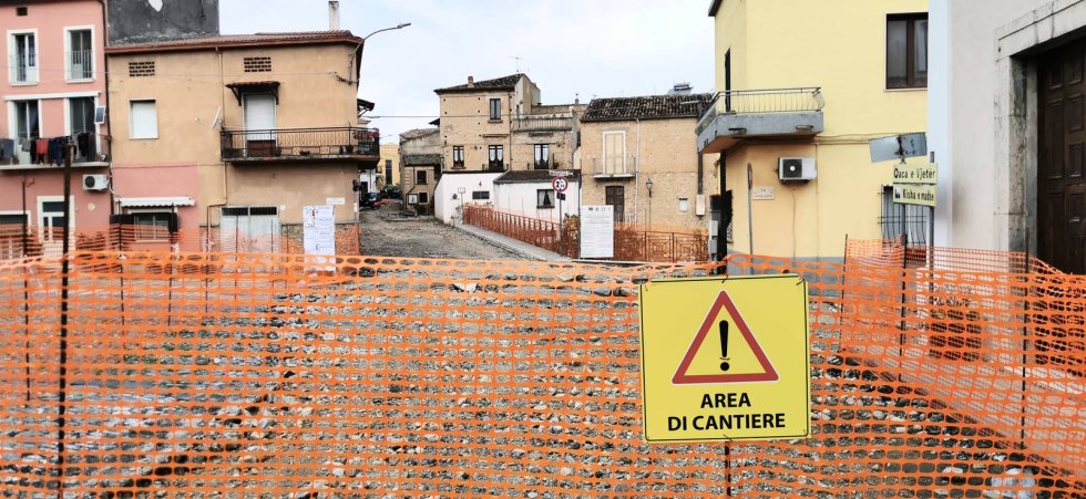 Lavori di restyling nel centro storico grazie al progetto Torre Mordillo