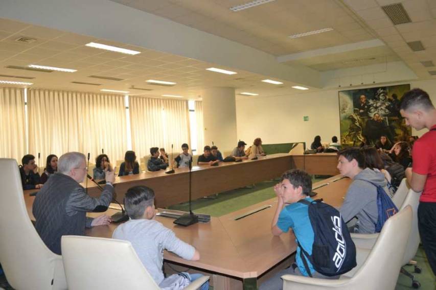 Gli studenti dell&#039;Alvaro di Trebisacce visitano Palazzo Campanella