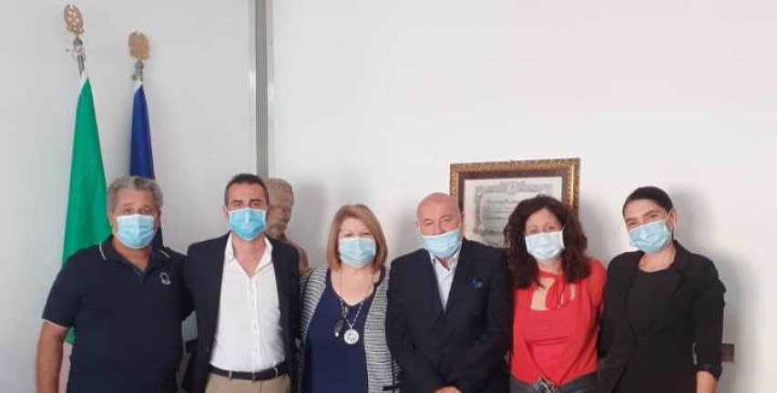 La Giunta De Maio con la segretaria Algieri 
