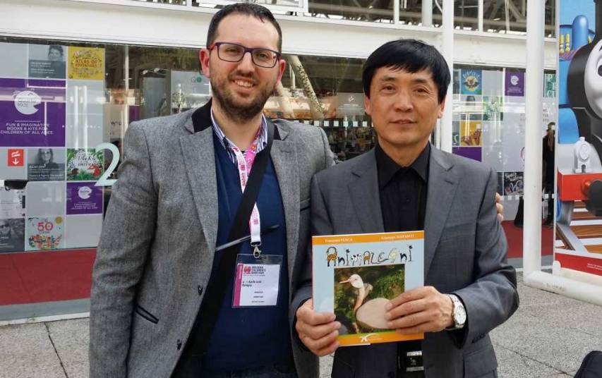 Animalegni nelle mani del premio Andersen 2016, Cao Wenxuan