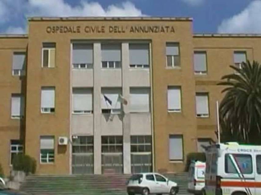 Sequestrate 7 sale operatorie all'ospedale civile di Cosenza