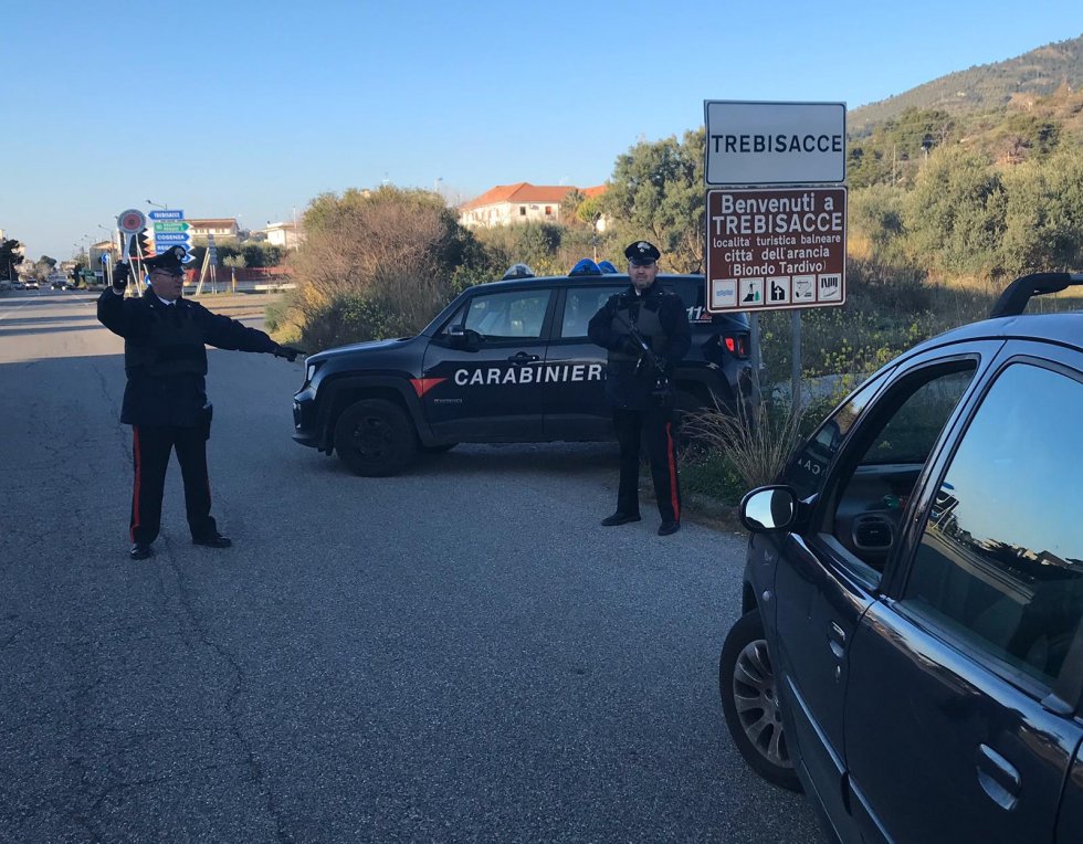 Trebisacce. Spaccio stupefacenti, quattro avvisi di garanzia