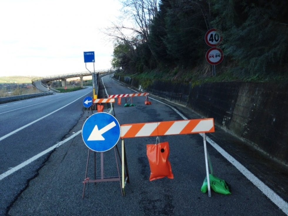 Lo svincolo della rampa della SS 283