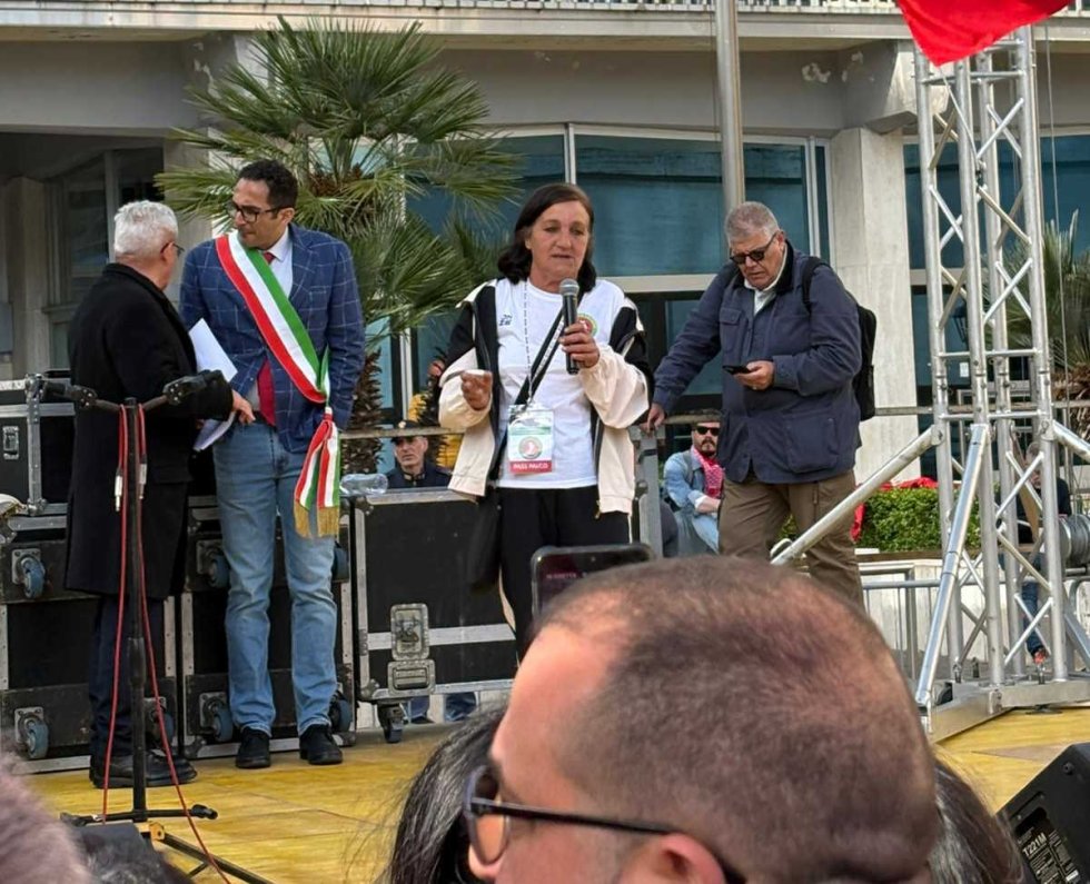 San Marco, il Comitato per la Salute in piazza a Catanzaro