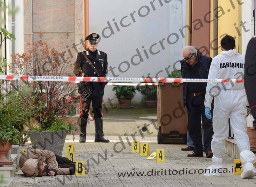 Mamma e figlia uccise nel cimitero di San Lorenzo del Vallo