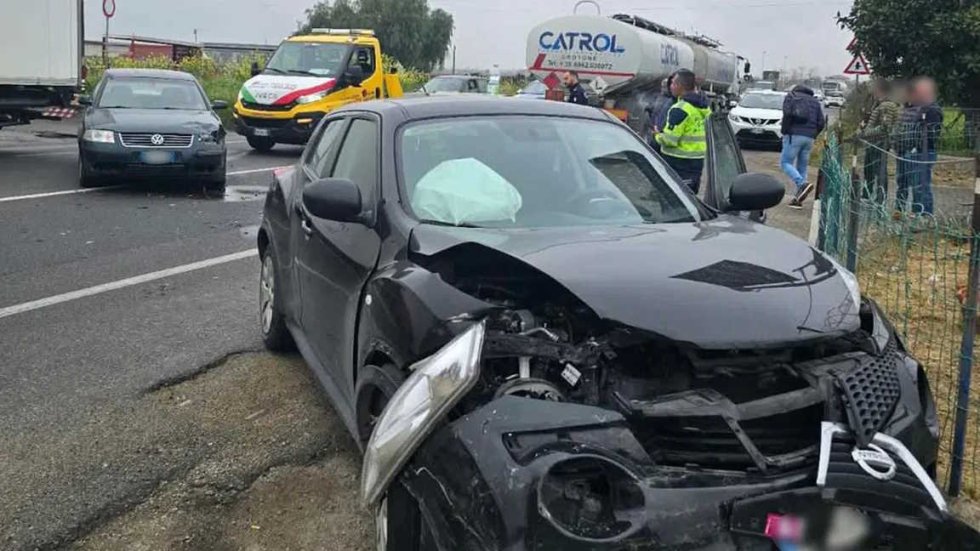 Un altro grave incidente lungo la SS 106